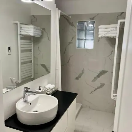 Апартаменти Chez Teddy - 4 Prs - 2 Ch - Parking - 300m Plages *